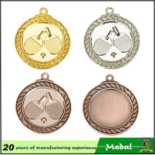 2016 neue Produkte Messing Kupfer Überzug Soft Emaille Benutzerdefinierte Metall Medaille